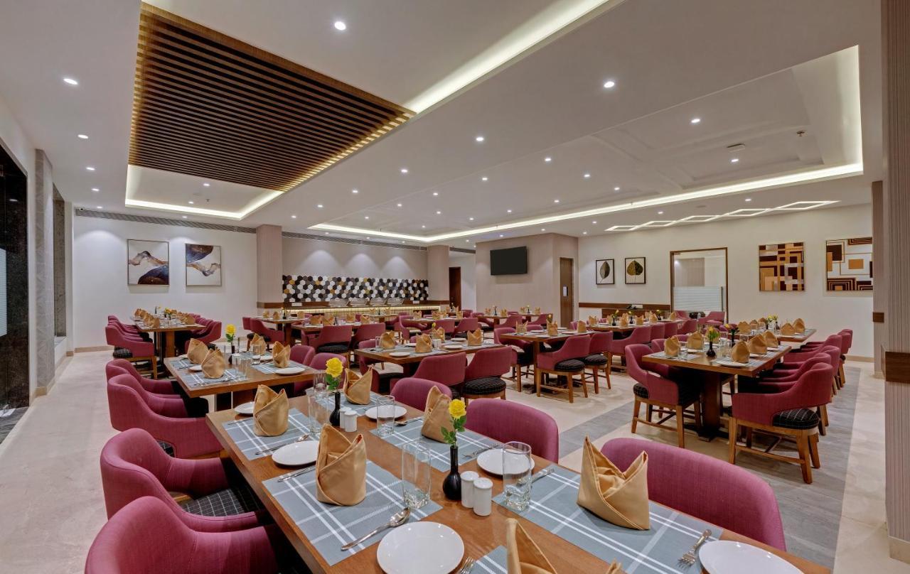 Click Hotel Aurangabad Eksteriør bilde