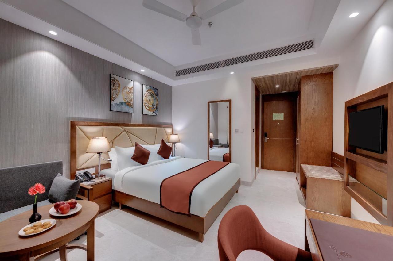 Click Hotel Aurangabad Eksteriør bilde