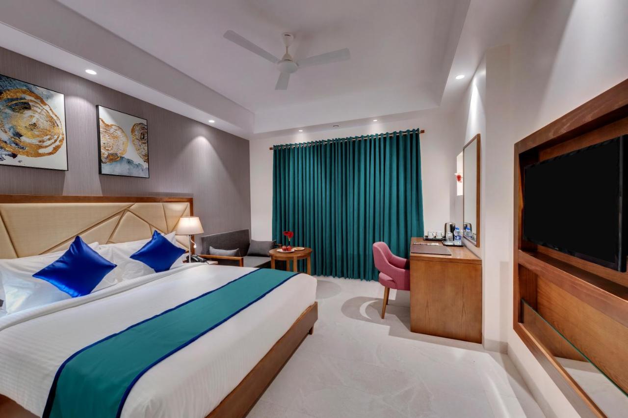 Click Hotel Aurangabad Eksteriør bilde